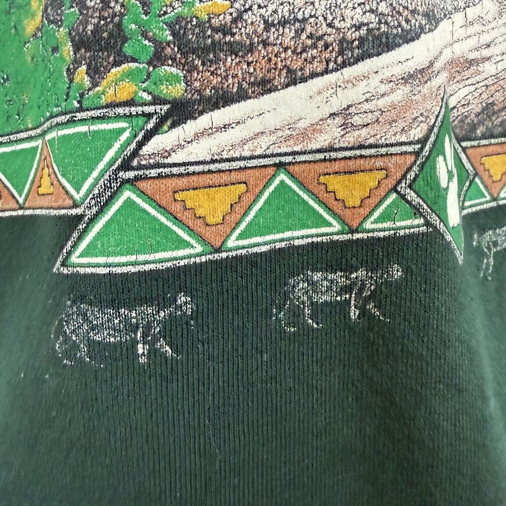 Vintage 90s Fruit of the Loom Panther Cougar Nature Graphic Sweatshirt Green - Picture 5 of 7